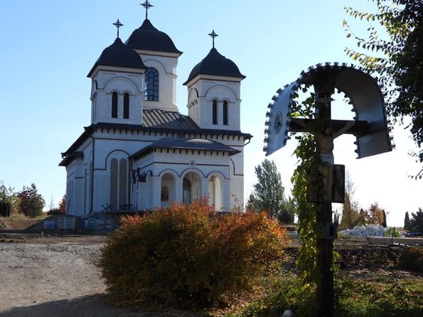 Монастырь « Святого Иерархия Николая» (Кистолень), Садаклия, район Басарабяска.