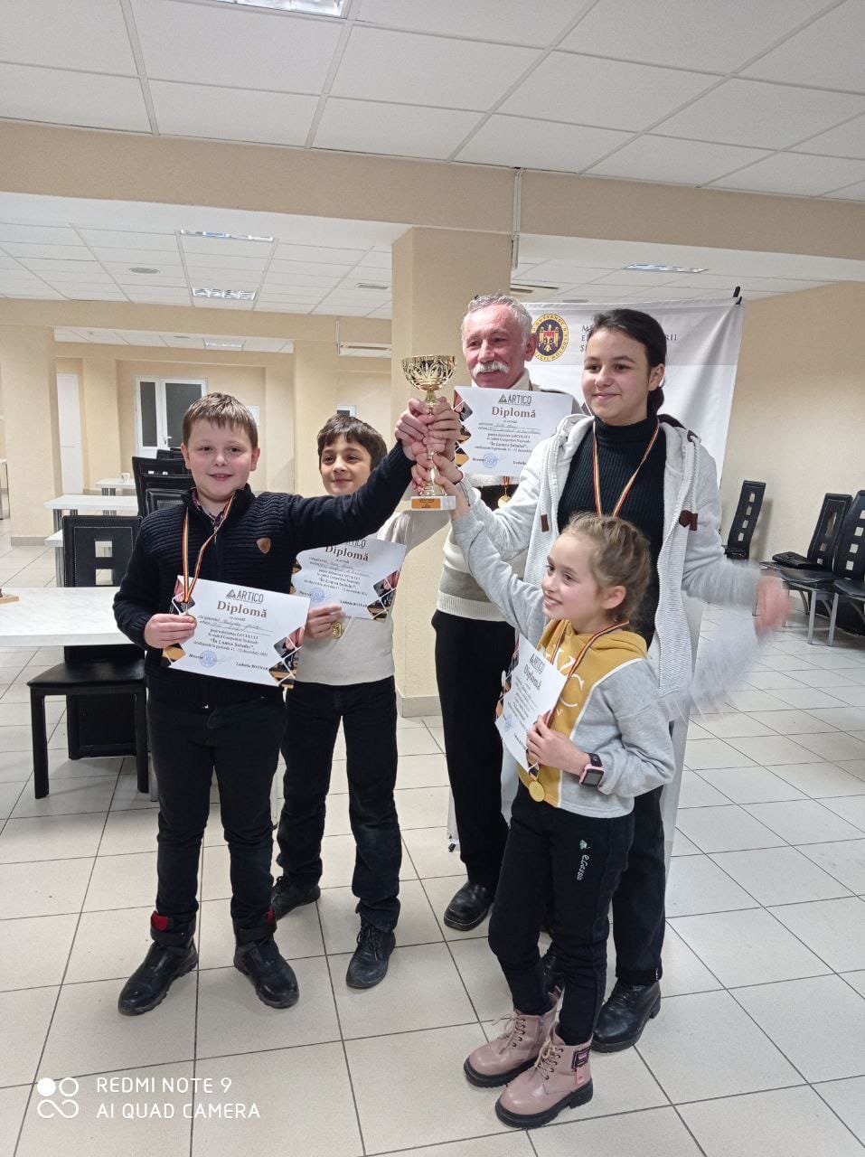 Поздравляем наших чемпионов-шахматистов.