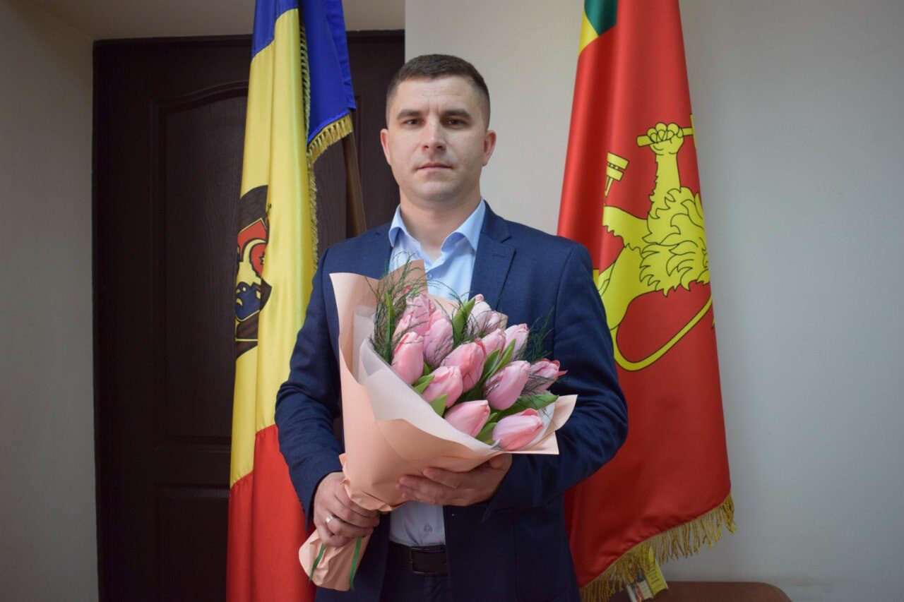 Поздравление председателя района с Международным женским днём 8го Марта.